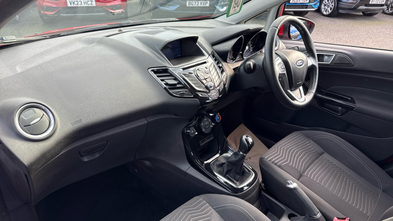 Ford Fiesta 1.25 82 Zetec 5dr Petrol Hatchback